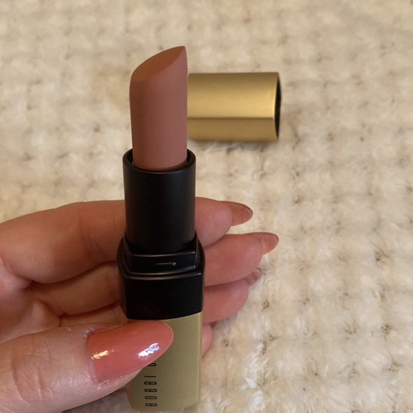 Bobbi brown - LUXE MATTE Lipstick - semi naked - Picture 7 of 7